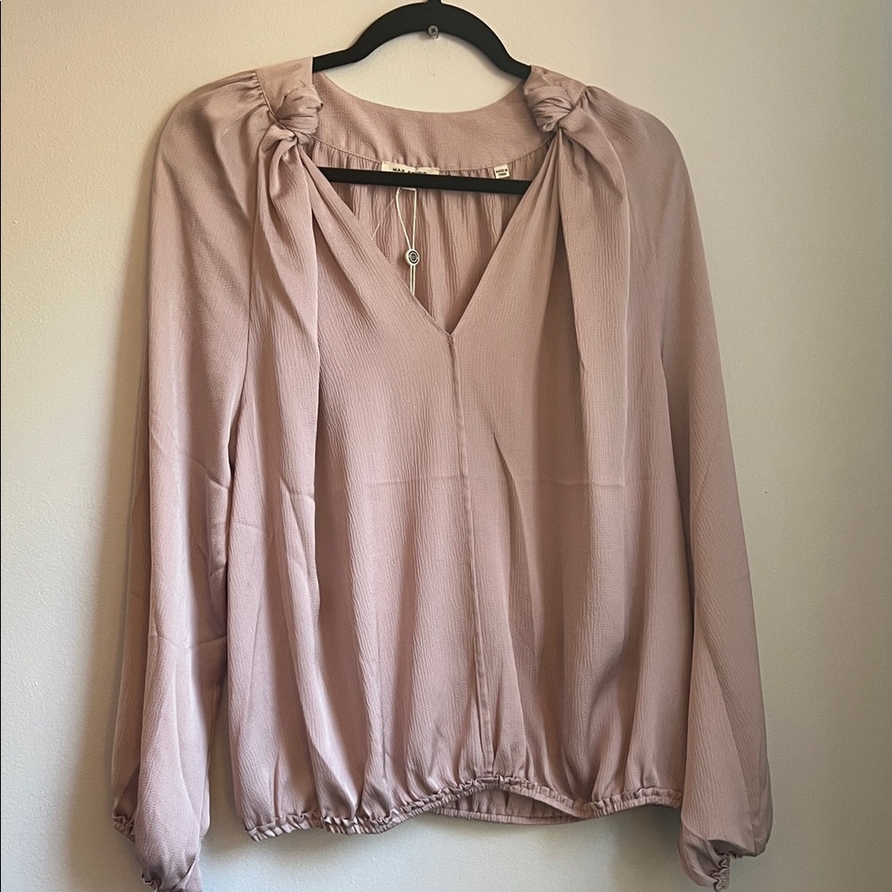 NWT  Max Studio Soft Pink Blouse